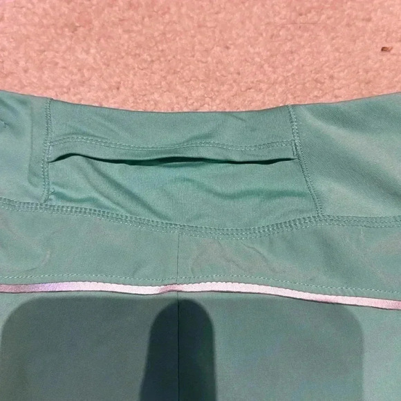 Green Reebok athletic shorts size medium - Picture 6 of 6